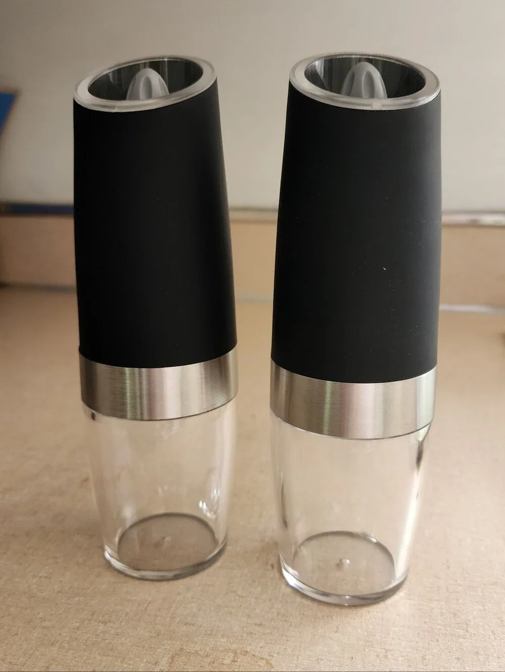 Electric Salt and Pepper Grinder Set - Black and Stainless